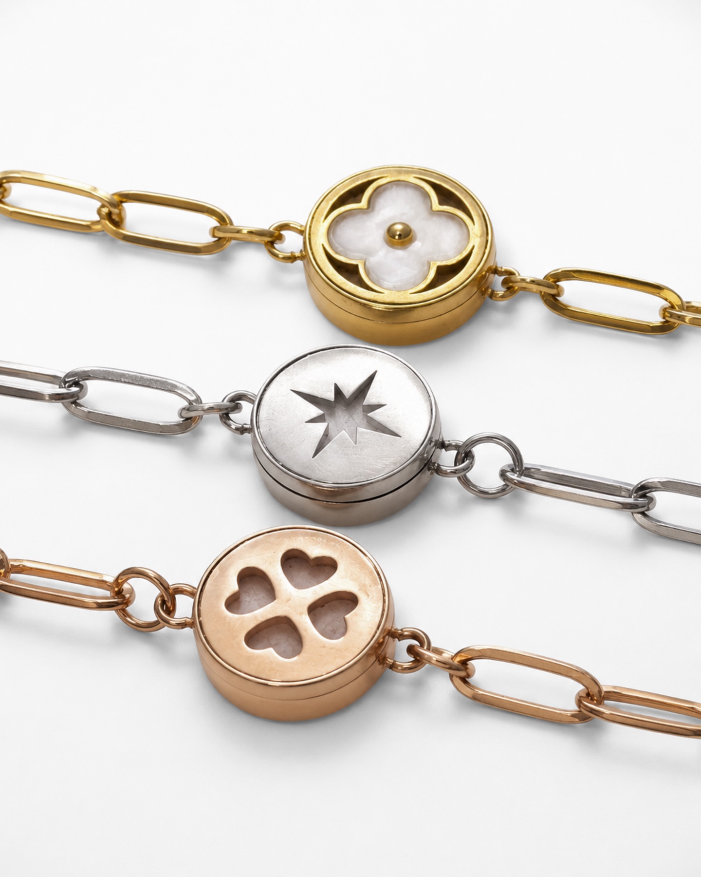 Château de Deux — Gold, Silver and Rosegold bracelets
